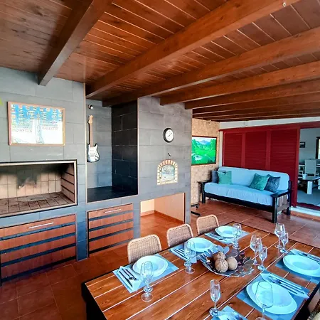 ヴィラ Enola ラ・オリーバ