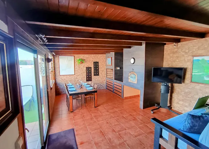Enola Villa