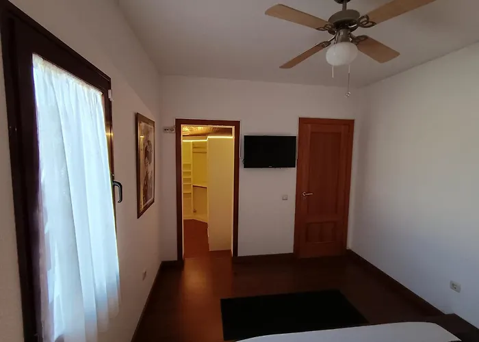 Enola Villa